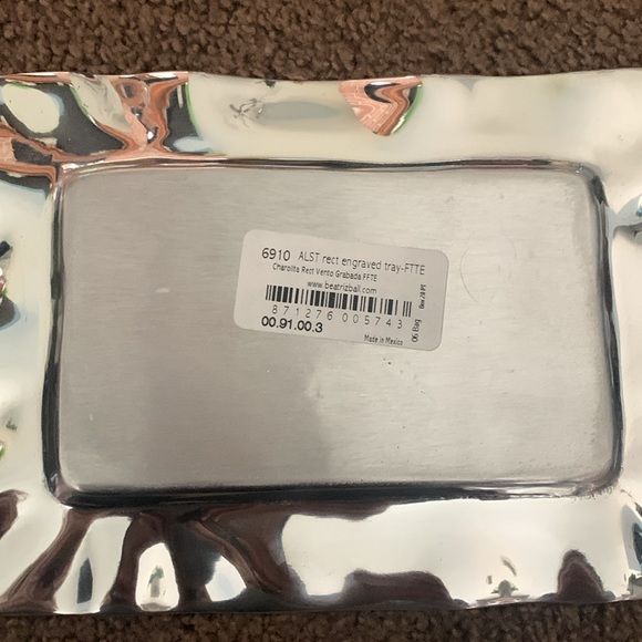 NWT Beatriz Ball engraved with friends till the end. Bag. Brochure and box - Picture 3 of 8